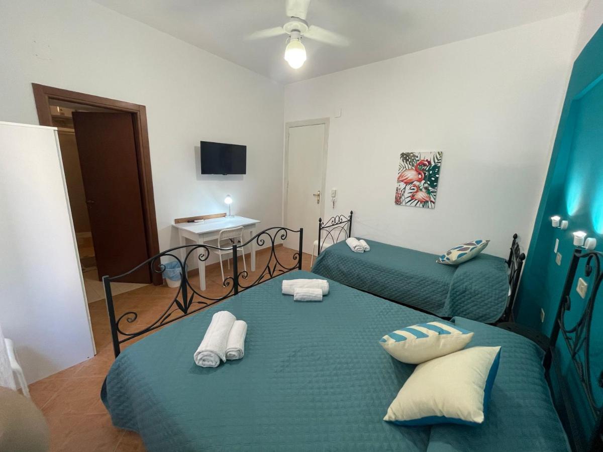 Casa Vittoria Hotel ปาแลร์โม ภายนอก รูปภาพ