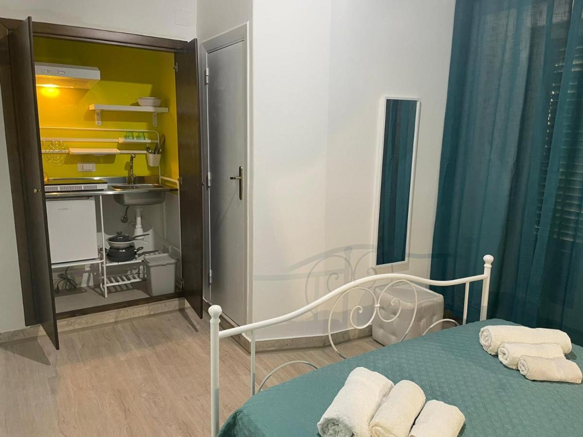 Casa Vittoria Hotel ปาแลร์โม ภายนอก รูปภาพ