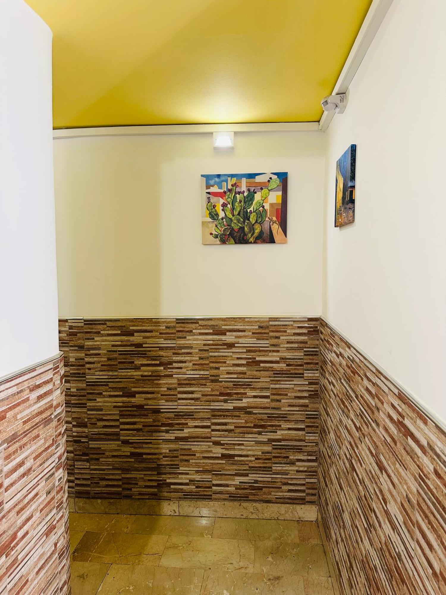 Casa Vittoria Hotel ปาแลร์โม ภายนอก รูปภาพ